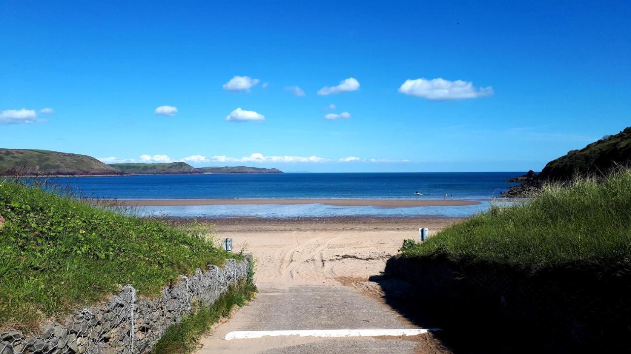 A Beach Holiday In Pembrokeshire Exterior foto